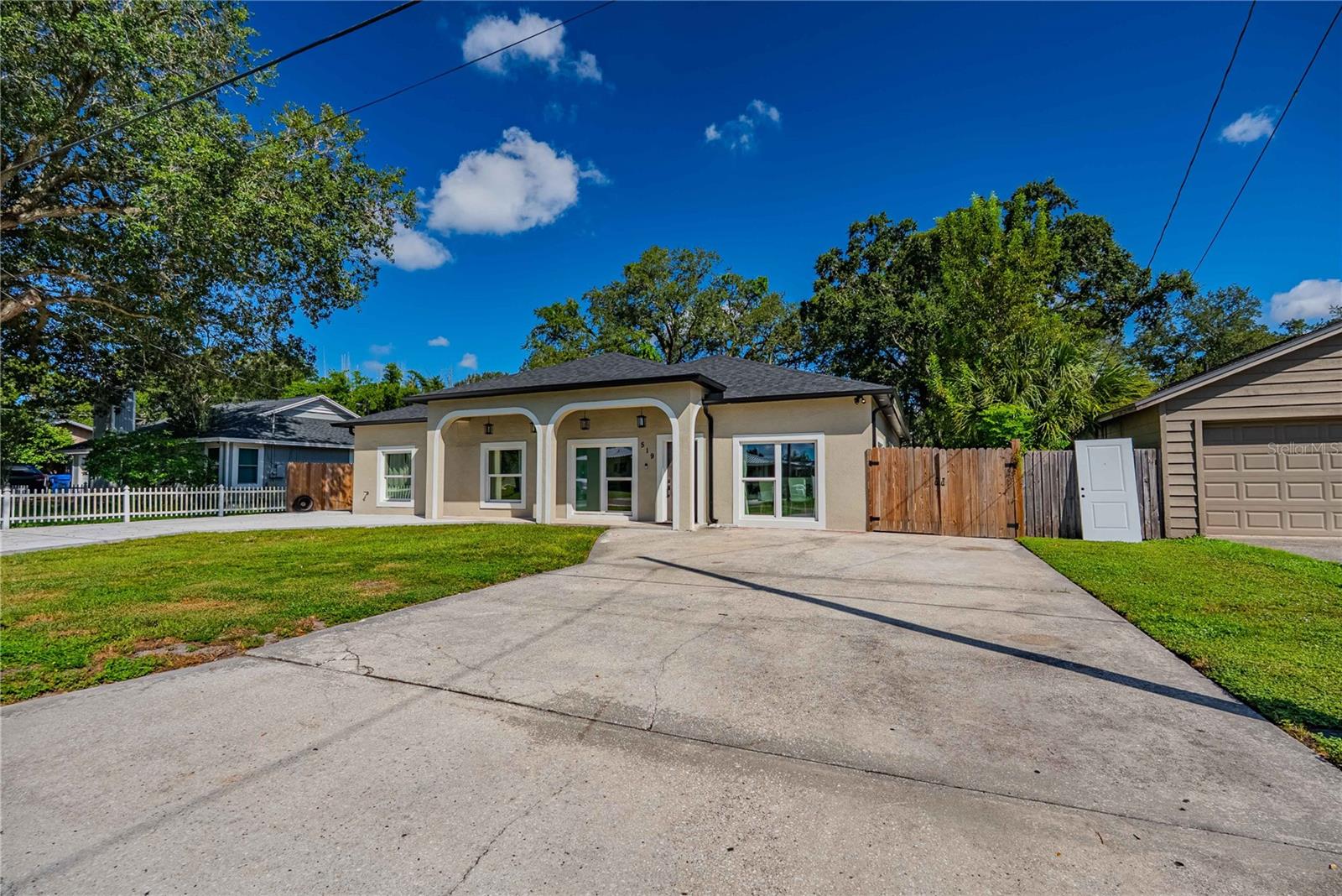 Image 3 of 44 For 519 122nd Avenue