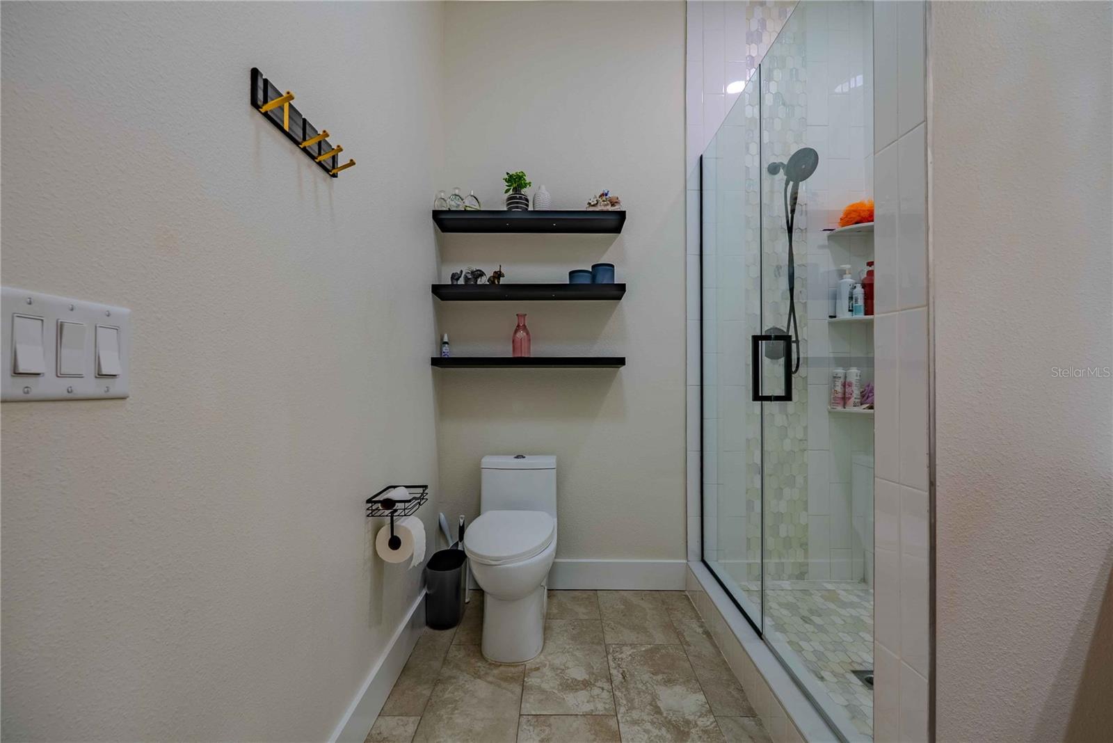 Image 32 of 44 For 519 122nd Avenue