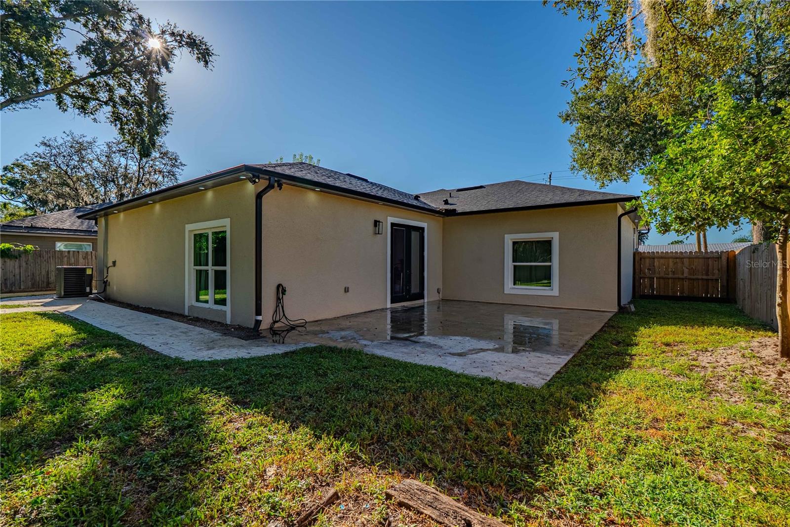 Image 37 of 44 For 519 122nd Avenue