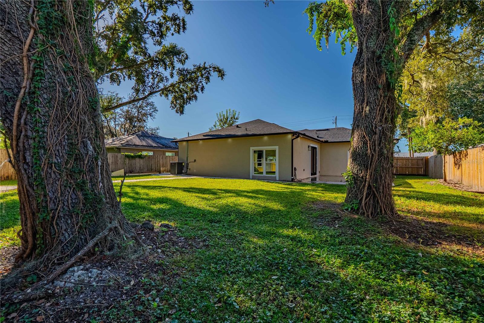 Image 38 of 44 For 519 122nd Avenue