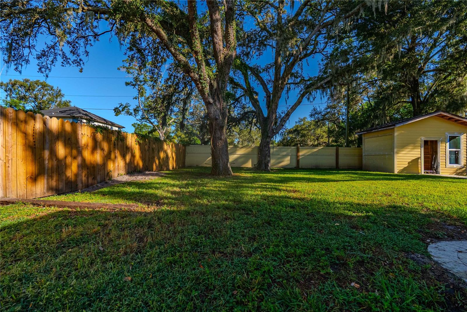 Image 42 of 44 For 519 122nd Avenue