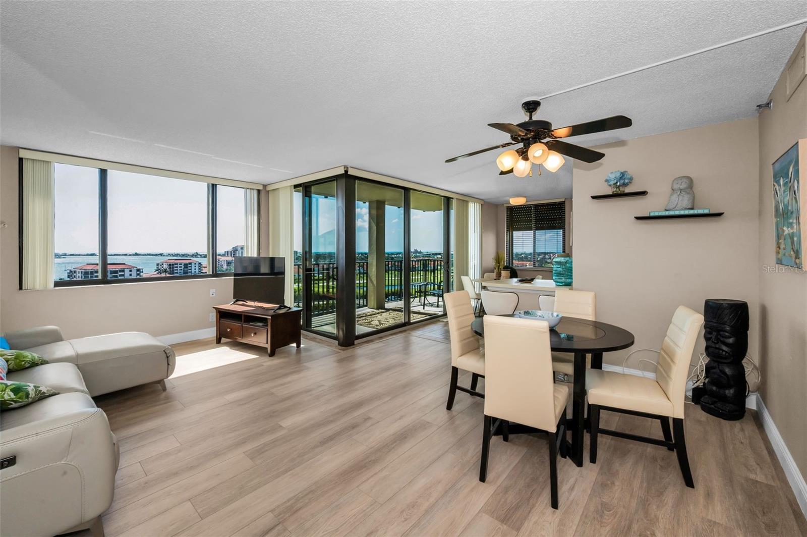 Image 6 of 30 For 6322 Palma Del Mar Boulevard S 1104