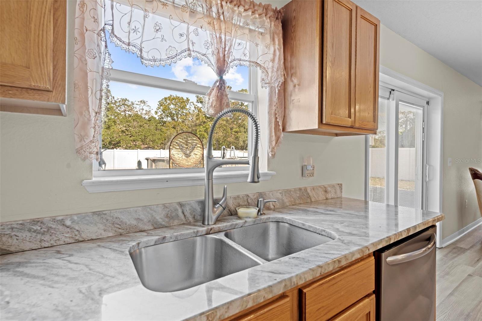 Image 20 of 60 For 7319 Lagoon Road