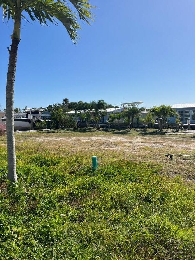 Image 13 of 37 For 766 Saint Judes Drive N