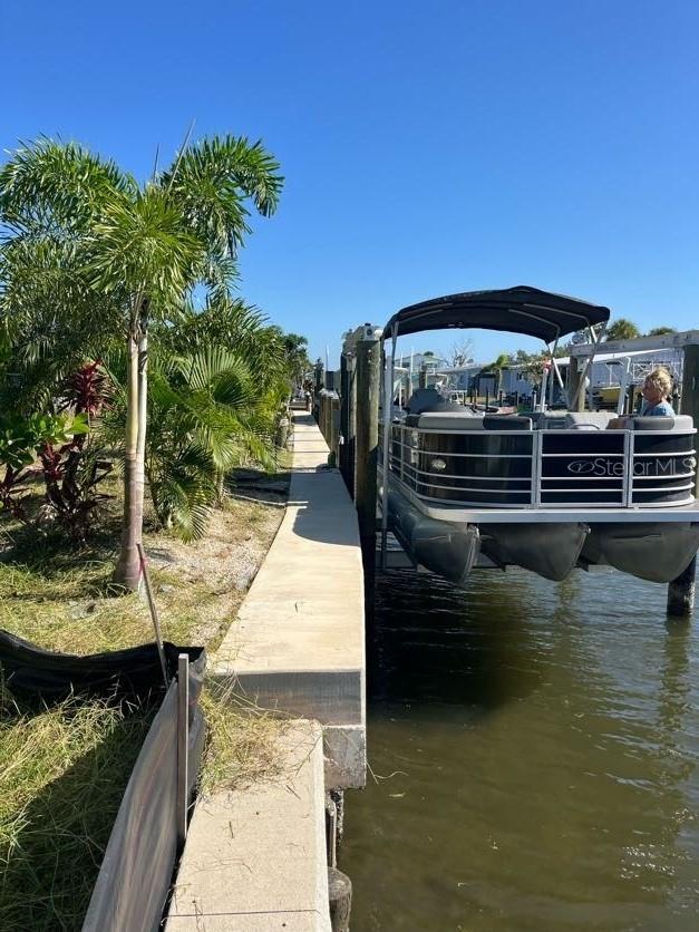 Image 18 of 37 For 766 Saint Judes Drive N