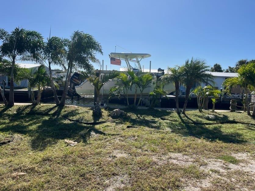 Image 23 of 37 For 766 Saint Judes Drive N