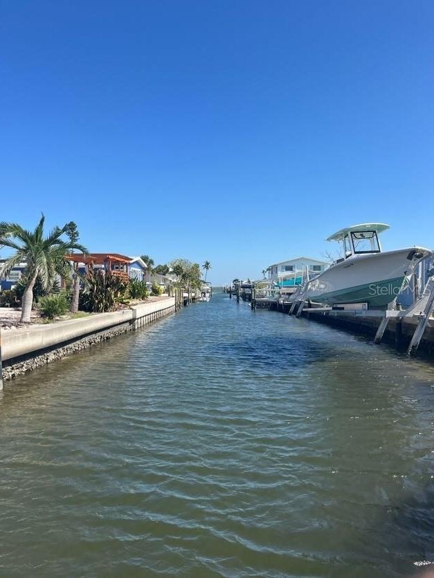 Image 30 of 37 For 766 Saint Judes Drive N