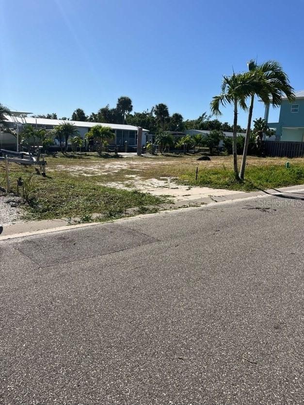 Image 36 of 37 For 766 Saint Judes Drive N