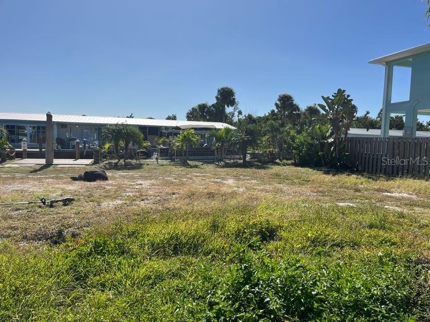 Image 9 of 37 For 766 Saint Judes Drive N