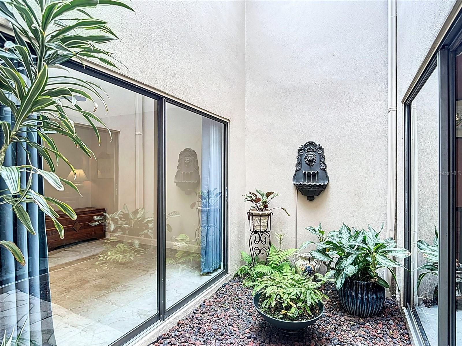 Image 11 of 49 For 3182 Windmoor Drive N