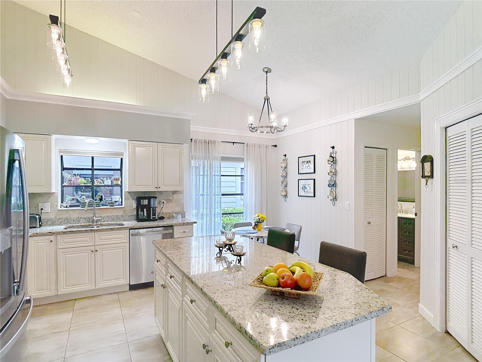 Image 14 of 49 For 3182 Windmoor Drive N