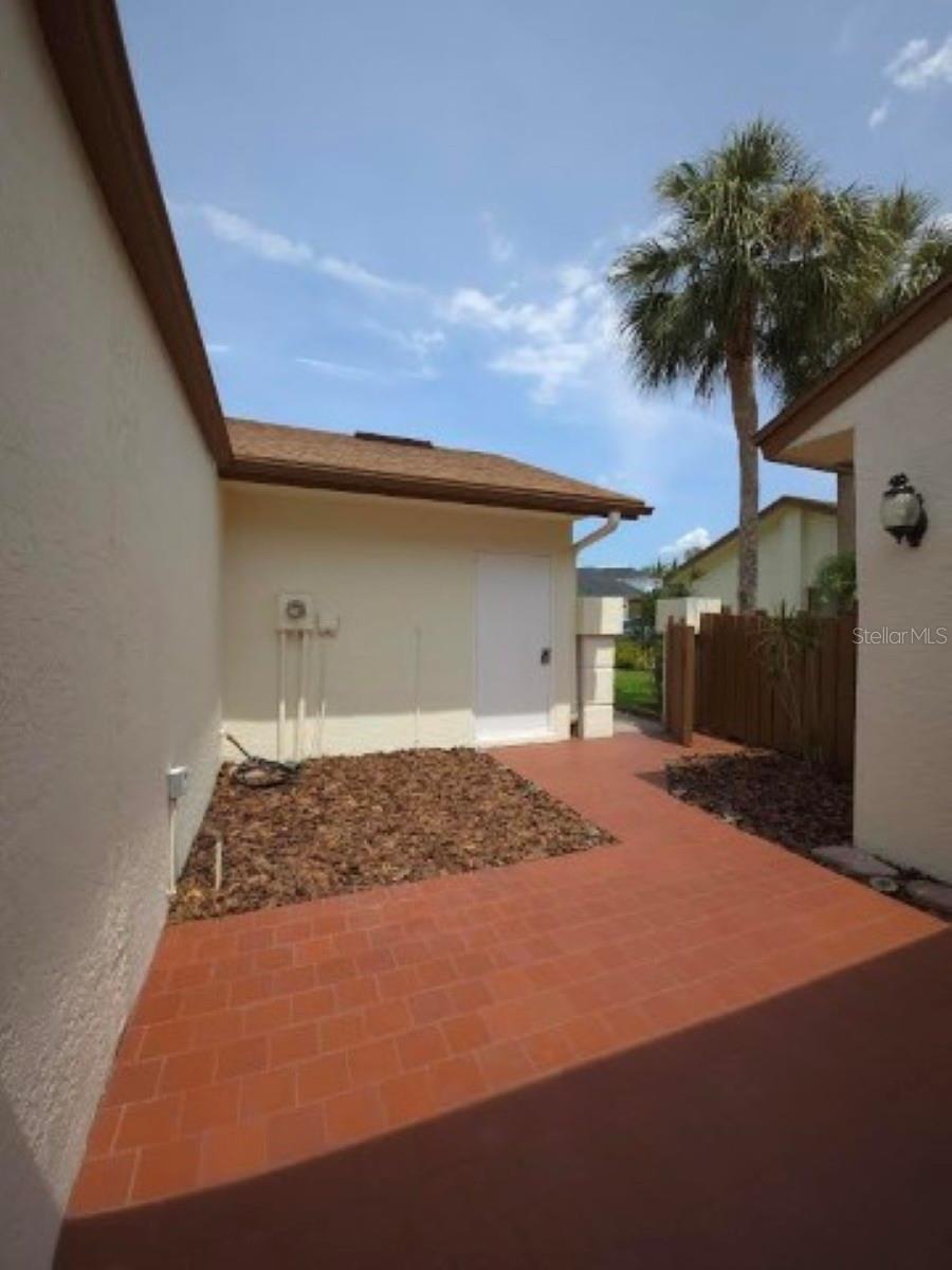 Image 7 of 68 For 14764 Feather Cove Lane