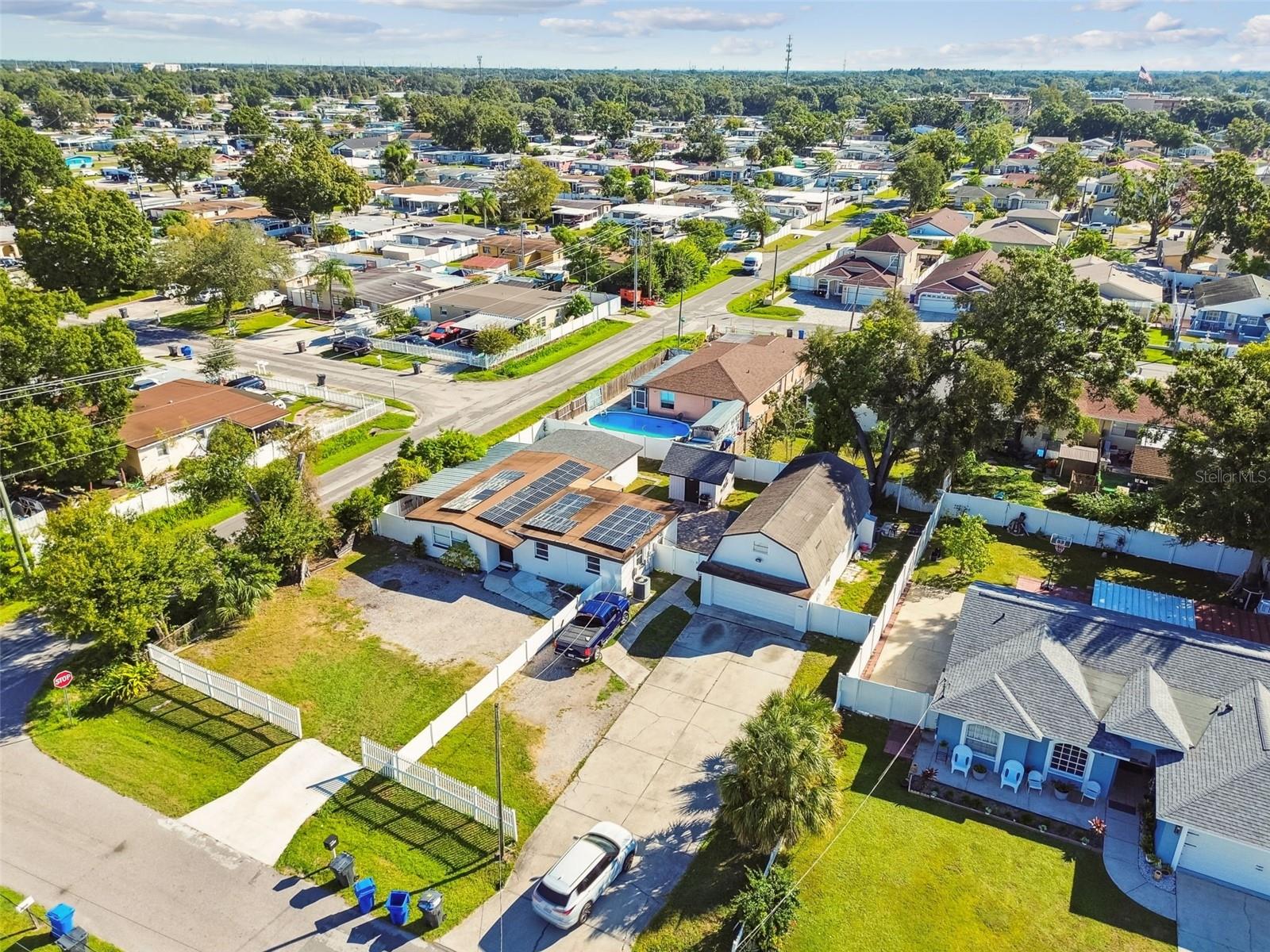 Image 45 of 65 For 5825 Thatcher Avenue