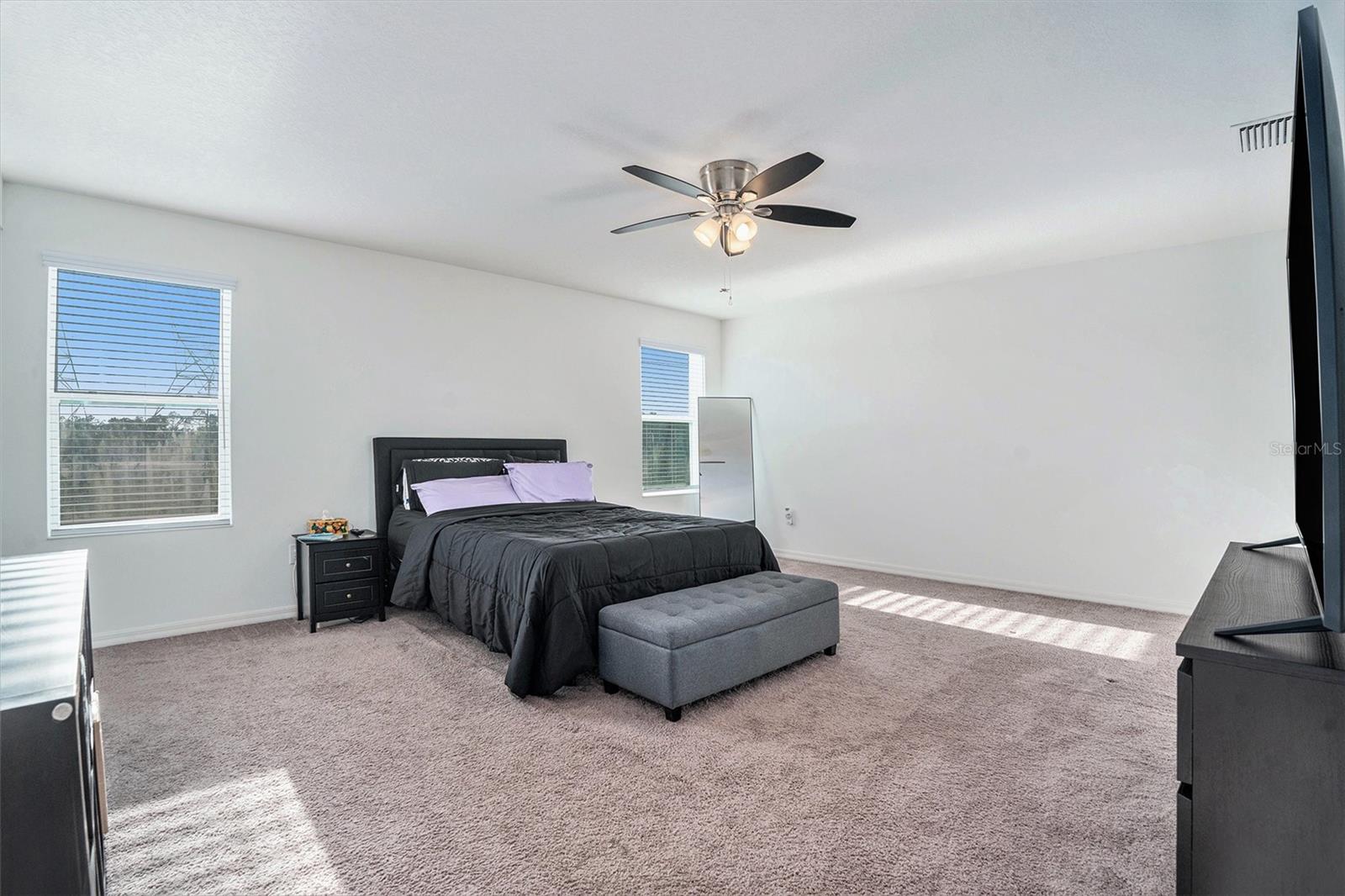 Image 25 of 33 For 12481 Aston Drive