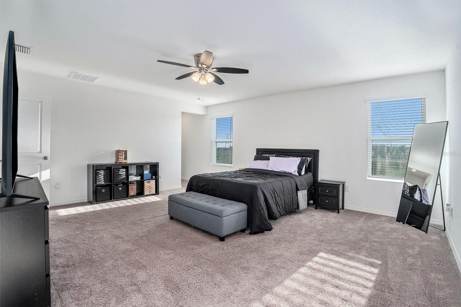 Image 26 of 33 For 12481 Aston Drive