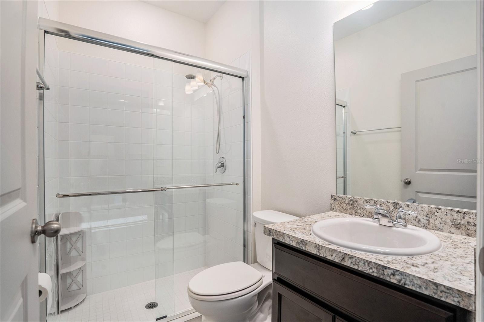 Image 27 of 33 For 12481 Aston Drive