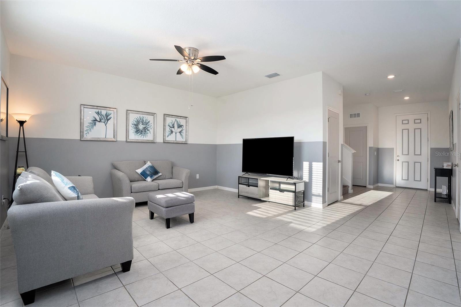 Image 6 of 33 For 12481 Aston Drive