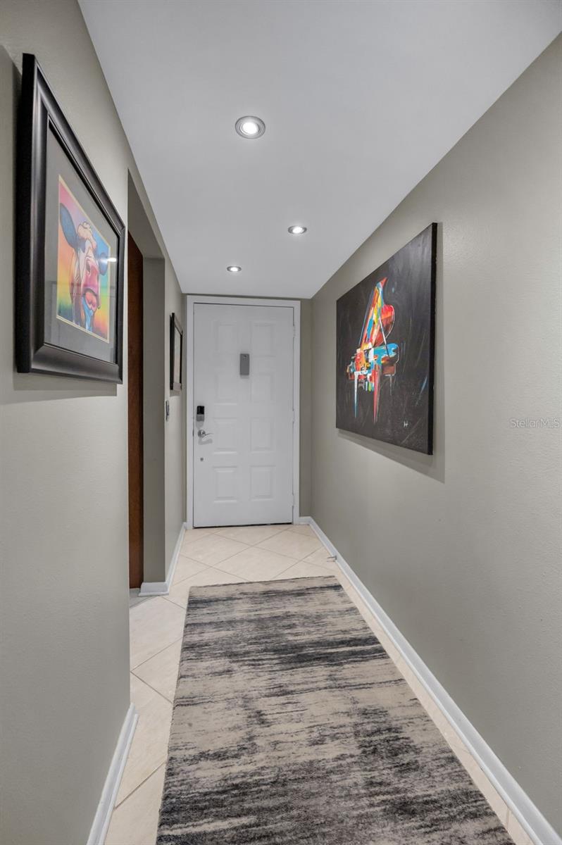 Image 14 of 85 For 3062 Eastland Boulevard 105