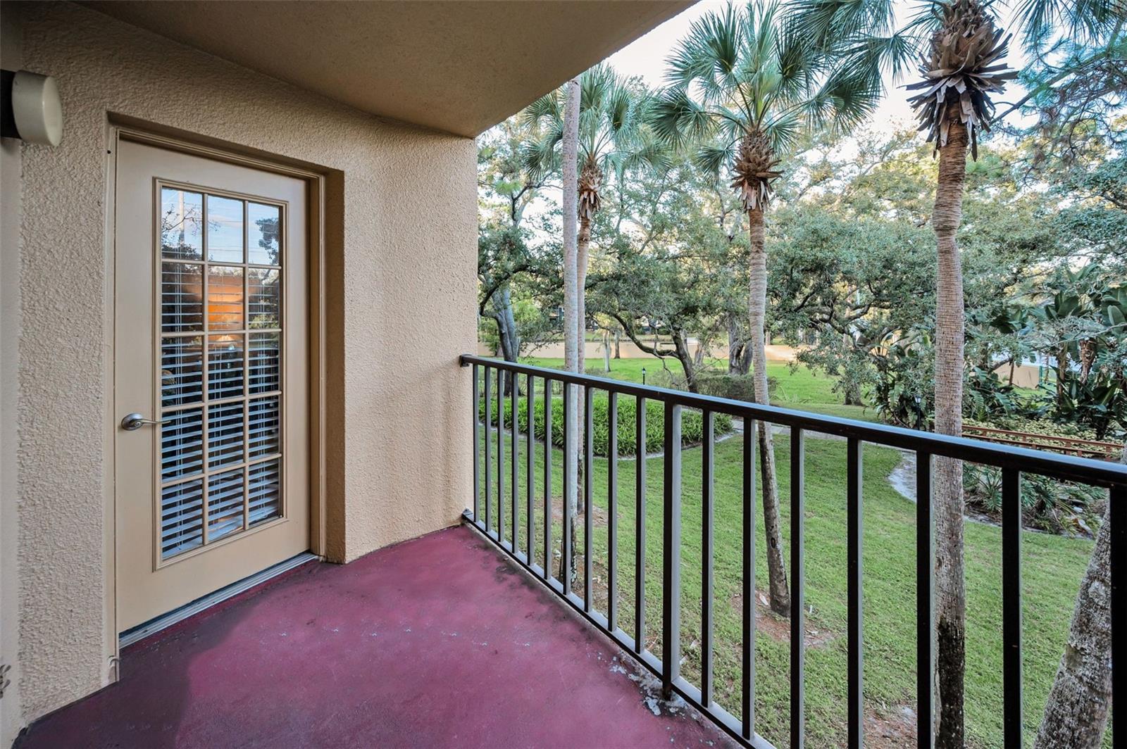 Image 24 of 85 For 3062 Eastland Boulevard 105