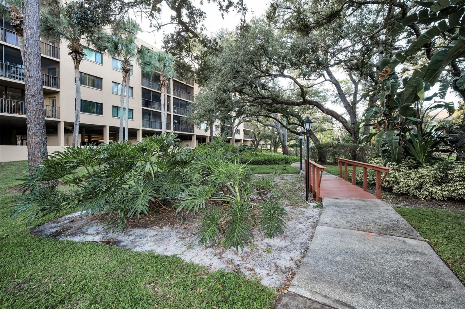 Image 56 of 85 For 3062 Eastland Boulevard 105