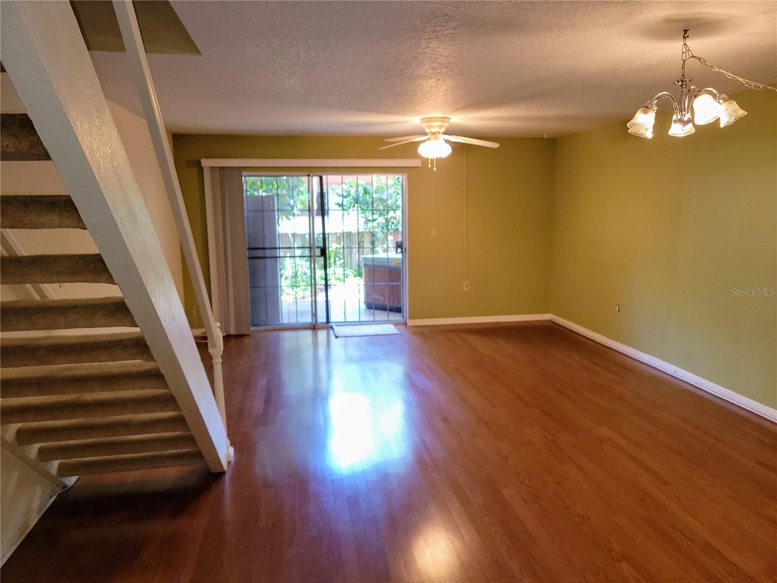 Image 4 of 26 For 1635 58th Terrace S 4