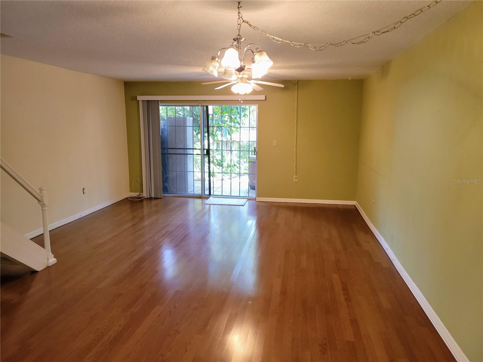 Image 5 of 26 For 1635 58th Terrace S 4