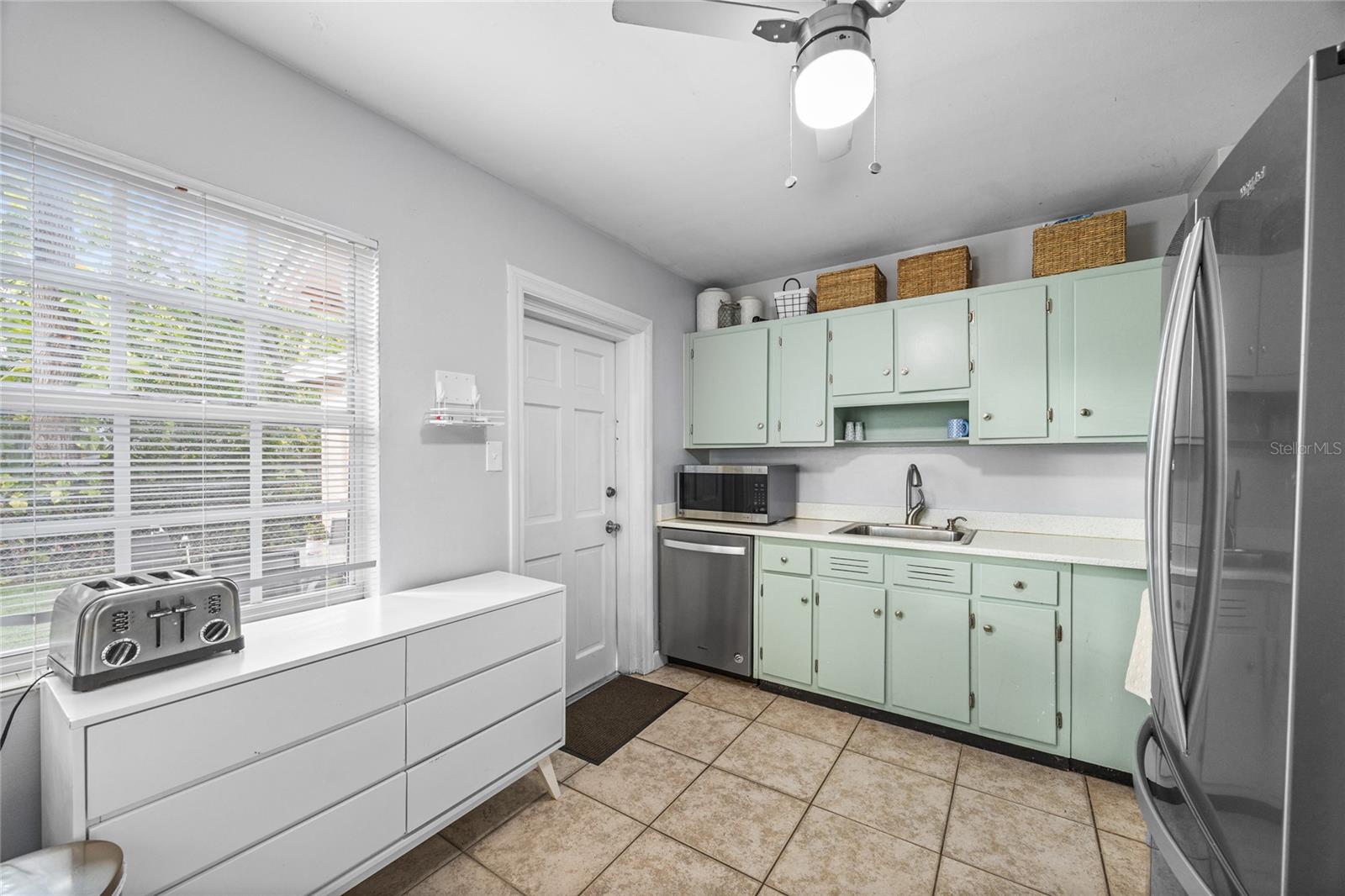 Image 3 of 28 For 3528 Mcelroy Avenue