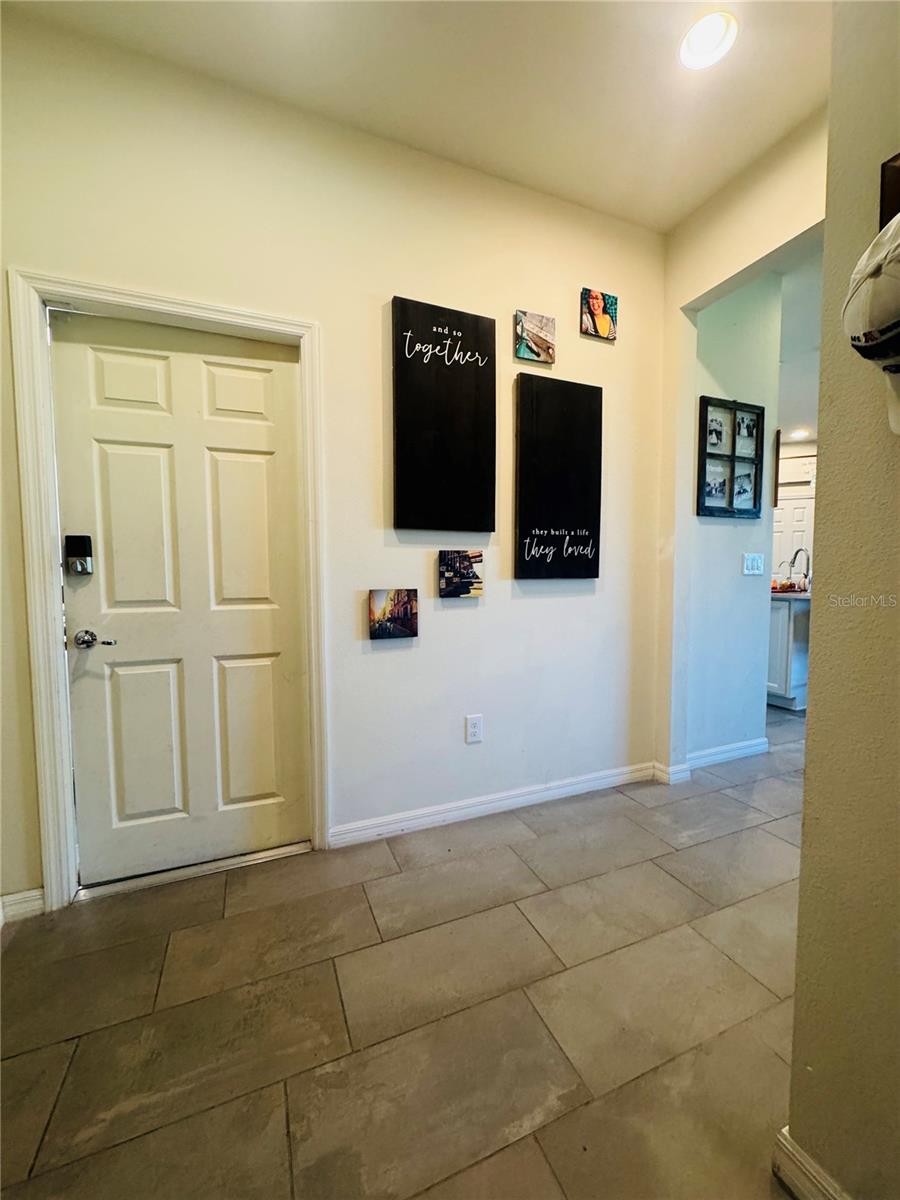 Listing photo id 24 for 11626 Dublin Grafton Drive