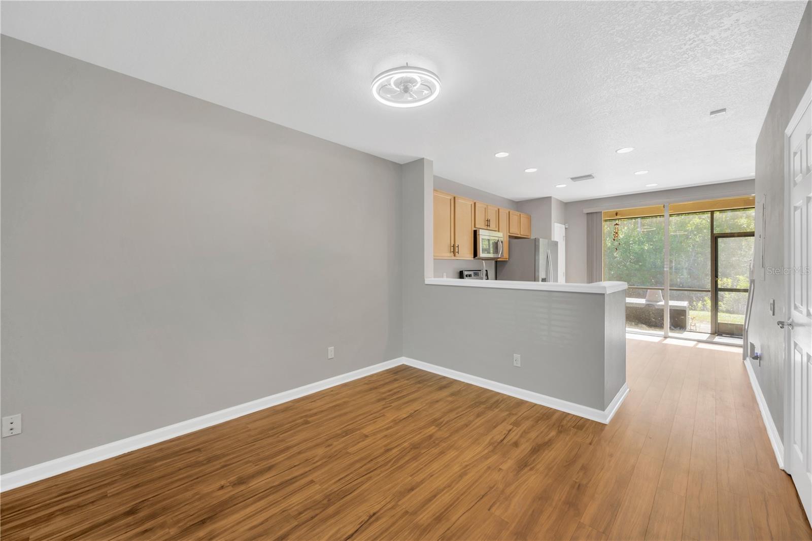 Image 7 of 40 For 10443 Westpark Preserve Boulevard