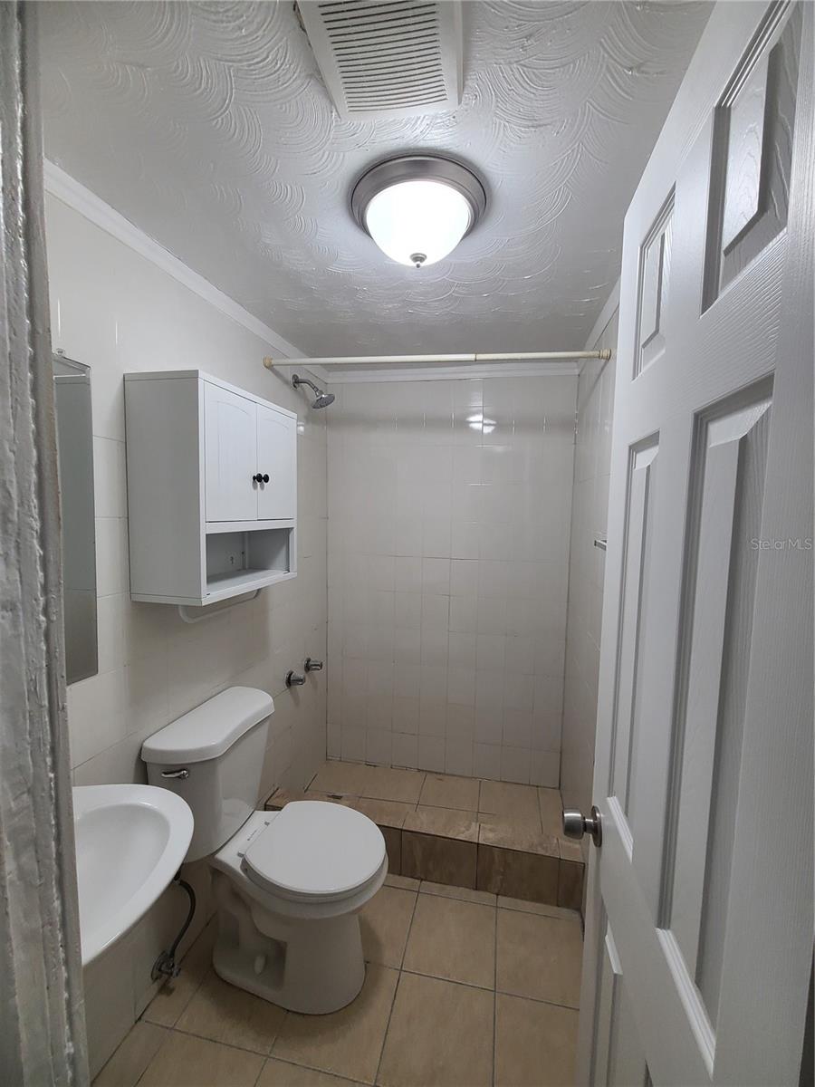 Image 10 of 11 For 1706 Sitka Street