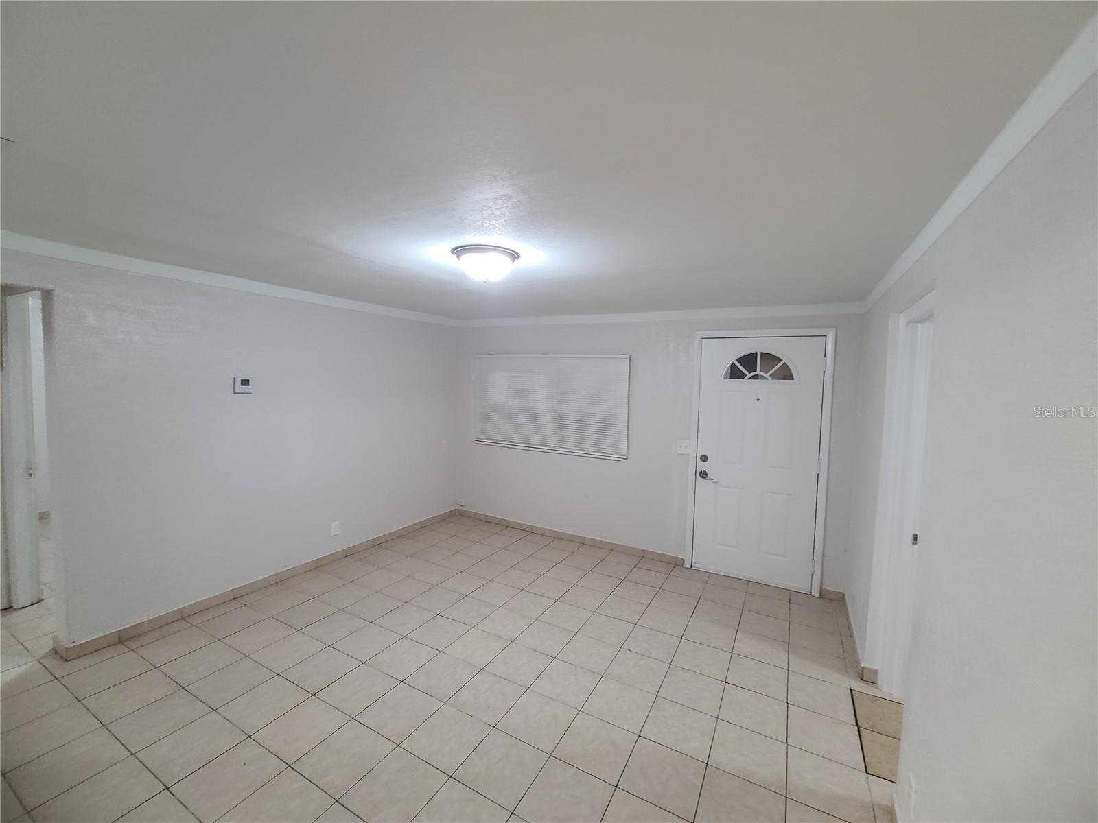 Image 4 of 11 For 1706 Sitka Street