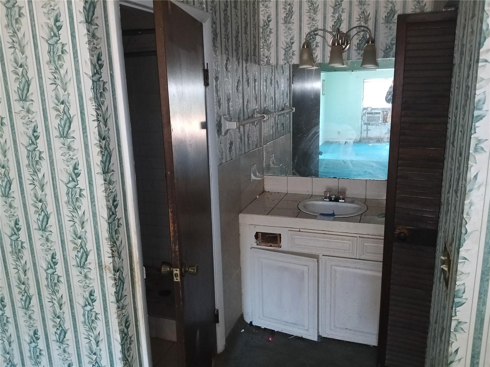 Image 28 of 34 For 9408 Bethune Drive