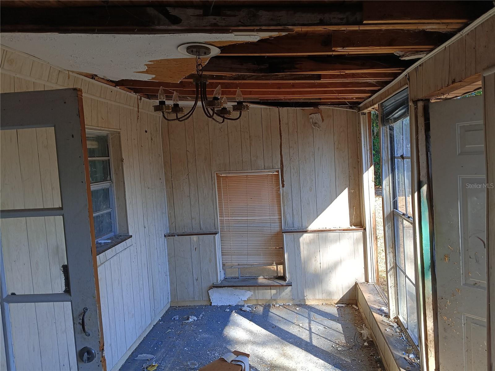 Image 33 of 34 For 9408 Bethune Drive