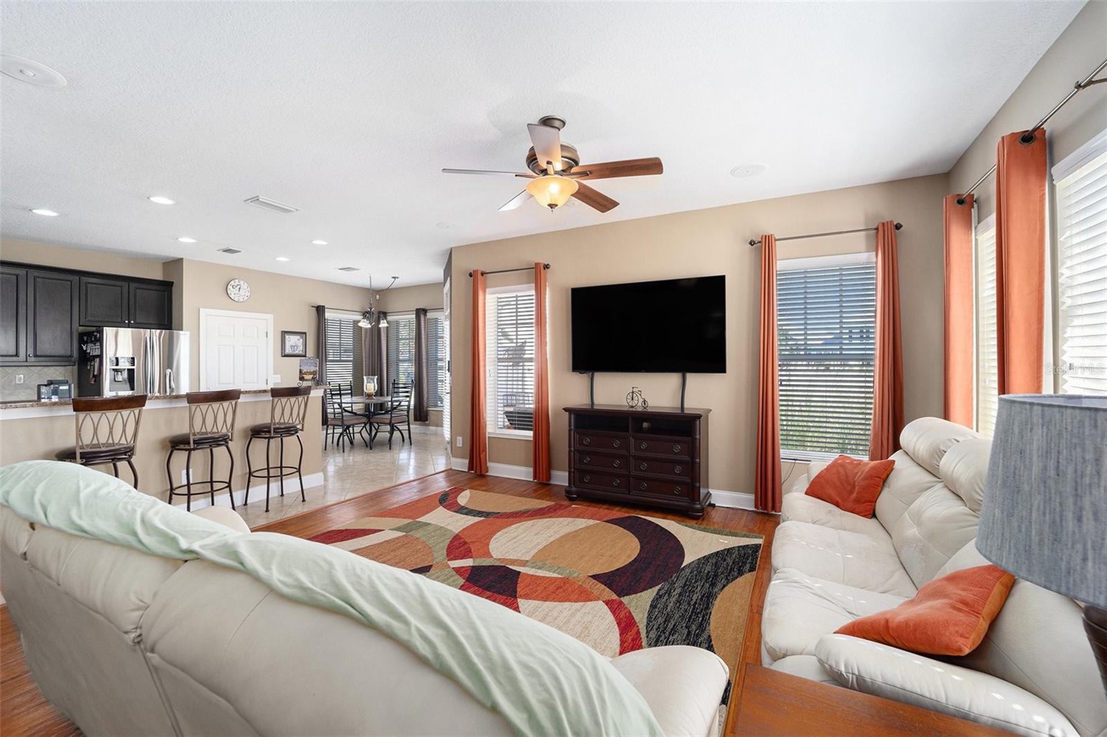 Image 8 of 31 For 5516 Luminar Pointe Lane