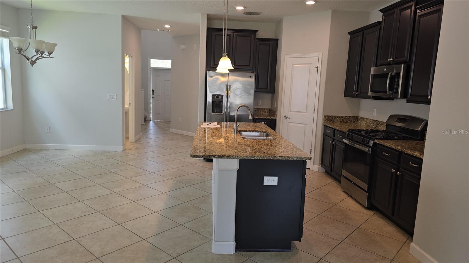 Image 5 of 22 For 1022 Oliveto Verdi Court