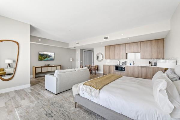 Image 18 of 26 For 5120 Marina Way 9906