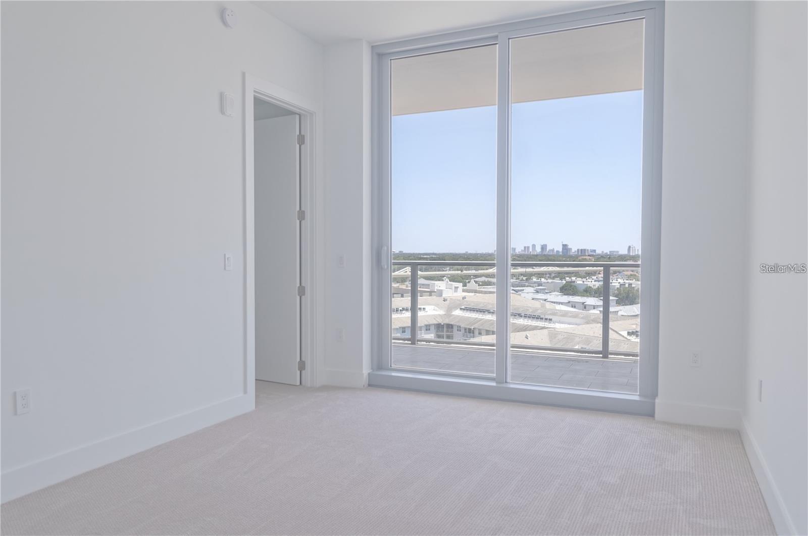 Image 6 of 26 For 5120 Marina Way 9906