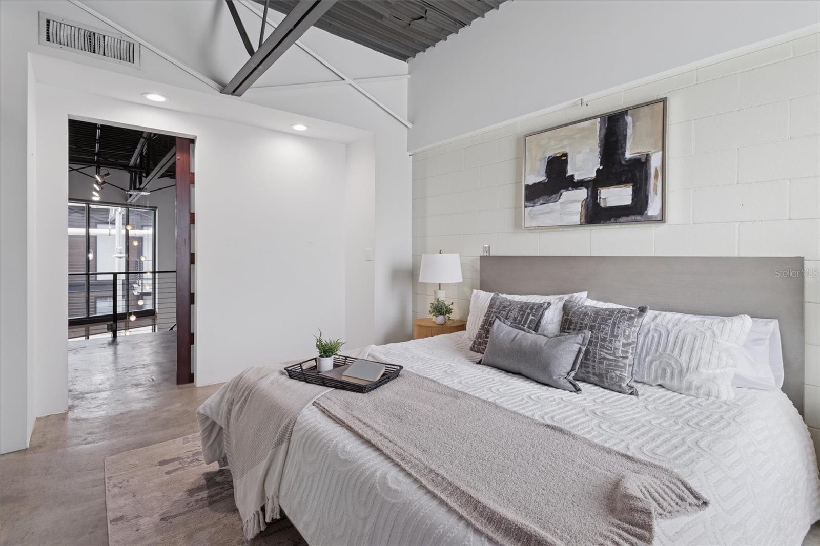 Image 20 of 25 For 217 12th Street 104