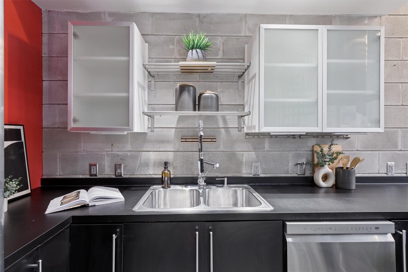 Image 9 of 25 For 217 12th Street 104