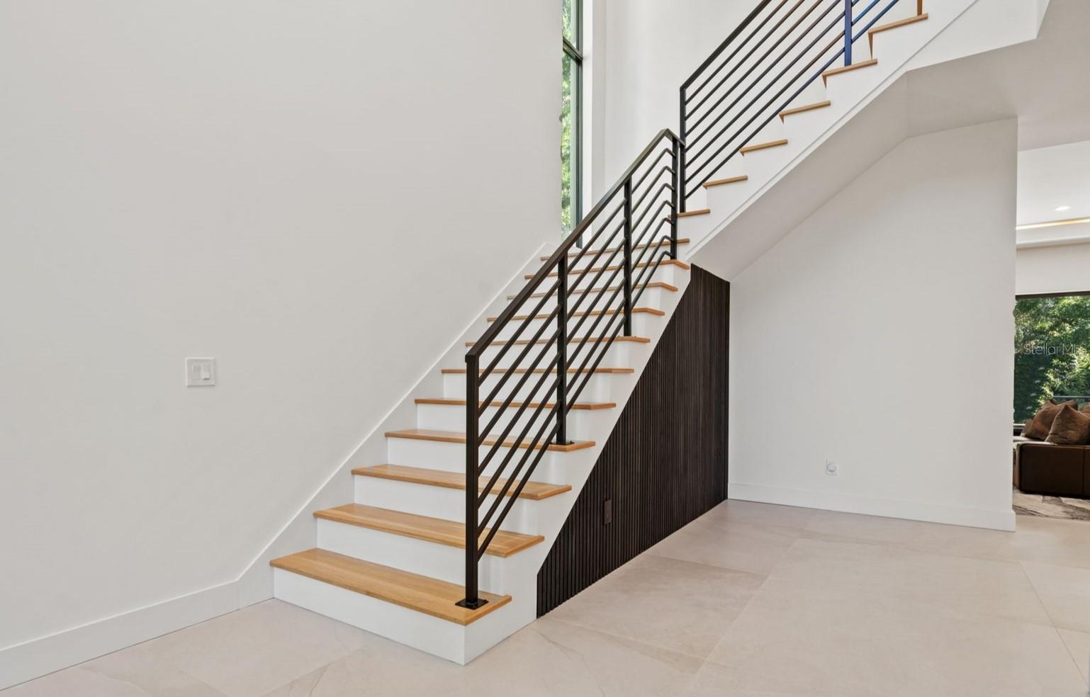 Image 4 of 61 For 5008 Elberon Street