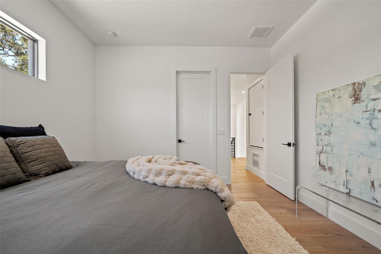 Image 45 of 61 For 5008 Elberon Street