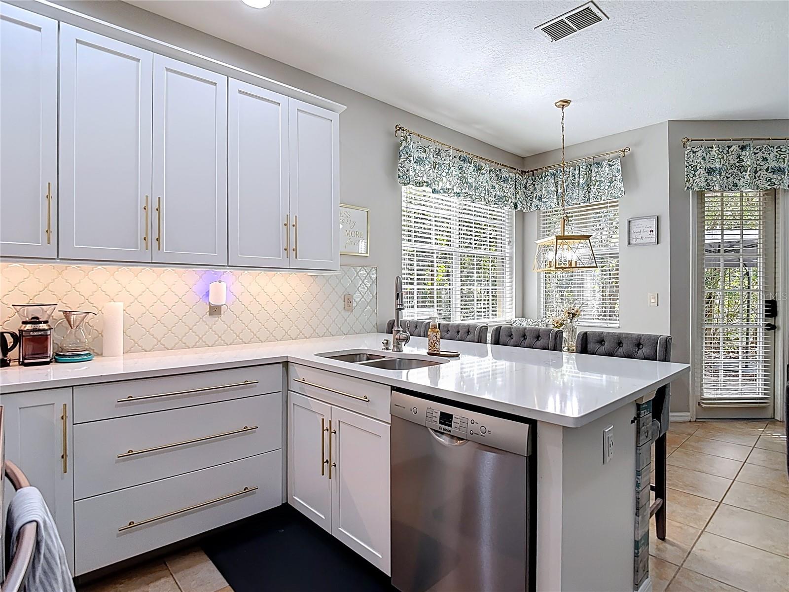 Image 19 of 59 For 8123 Stone Path Way