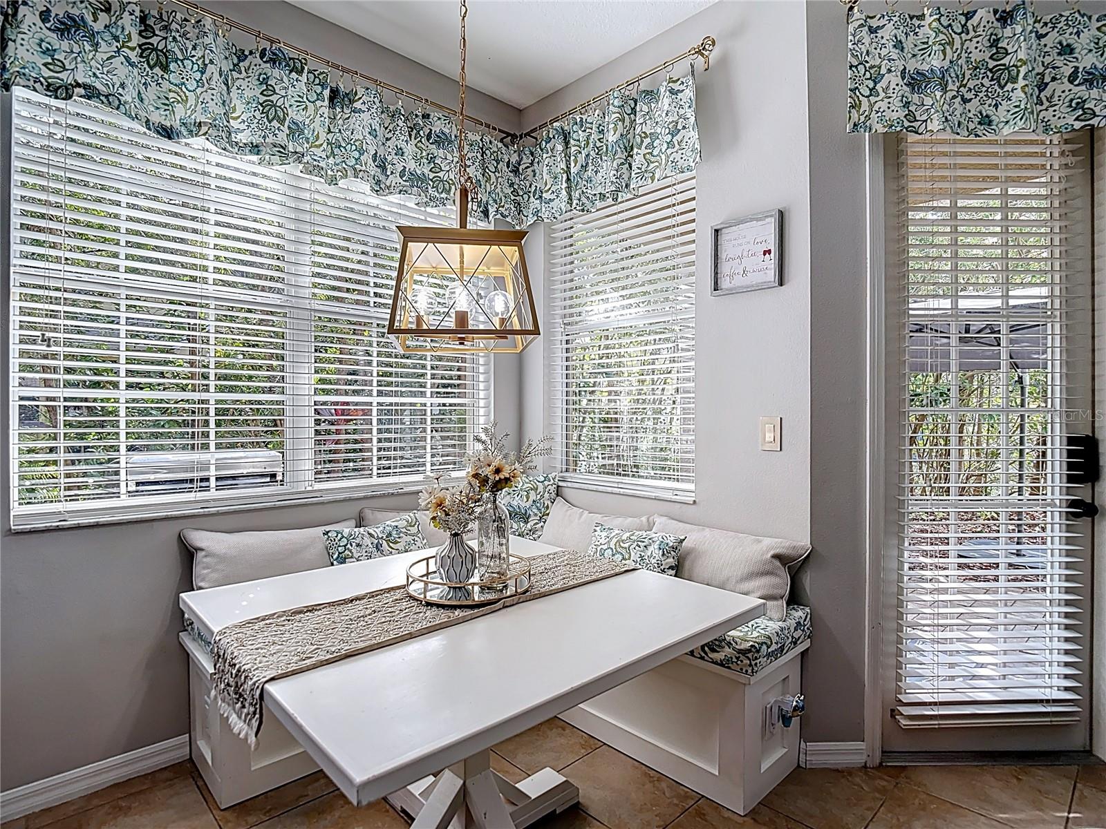 Image 24 of 59 For 8123 Stone Path Way