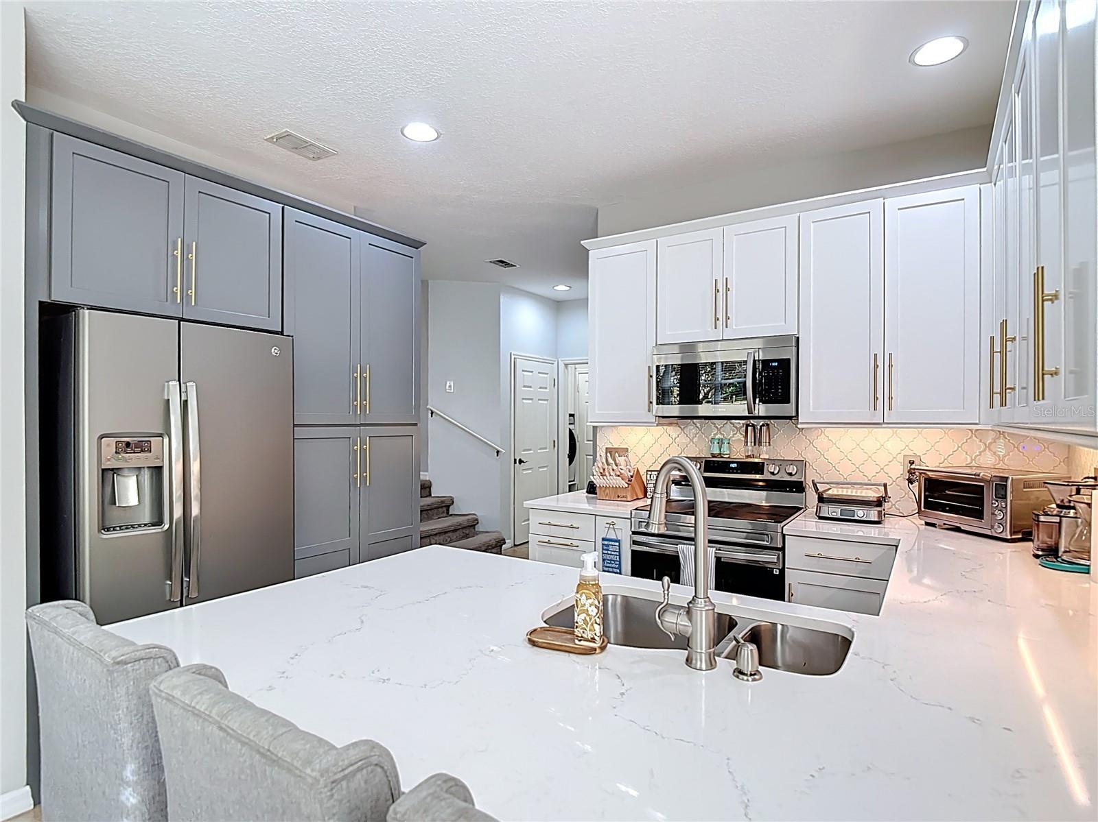 Image 3 of 59 For 8123 Stone Path Way