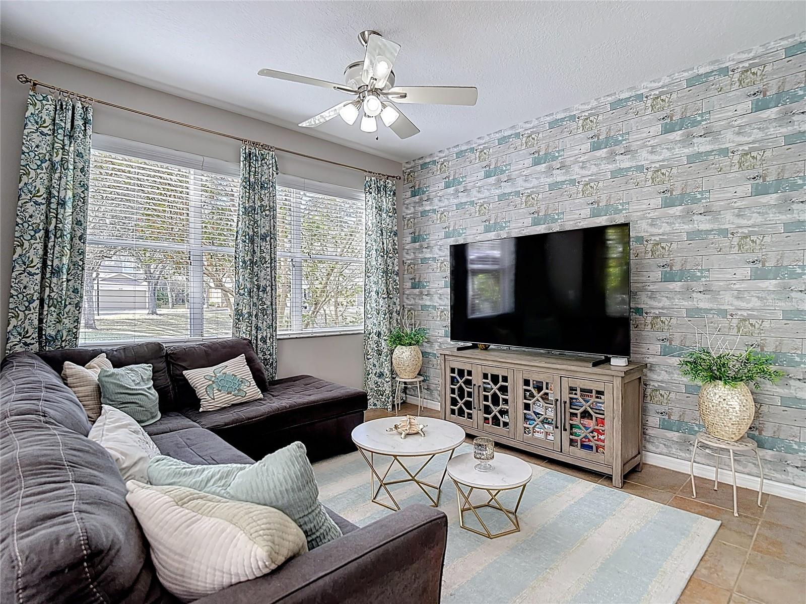 Image 30 of 59 For 8123 Stone Path Way