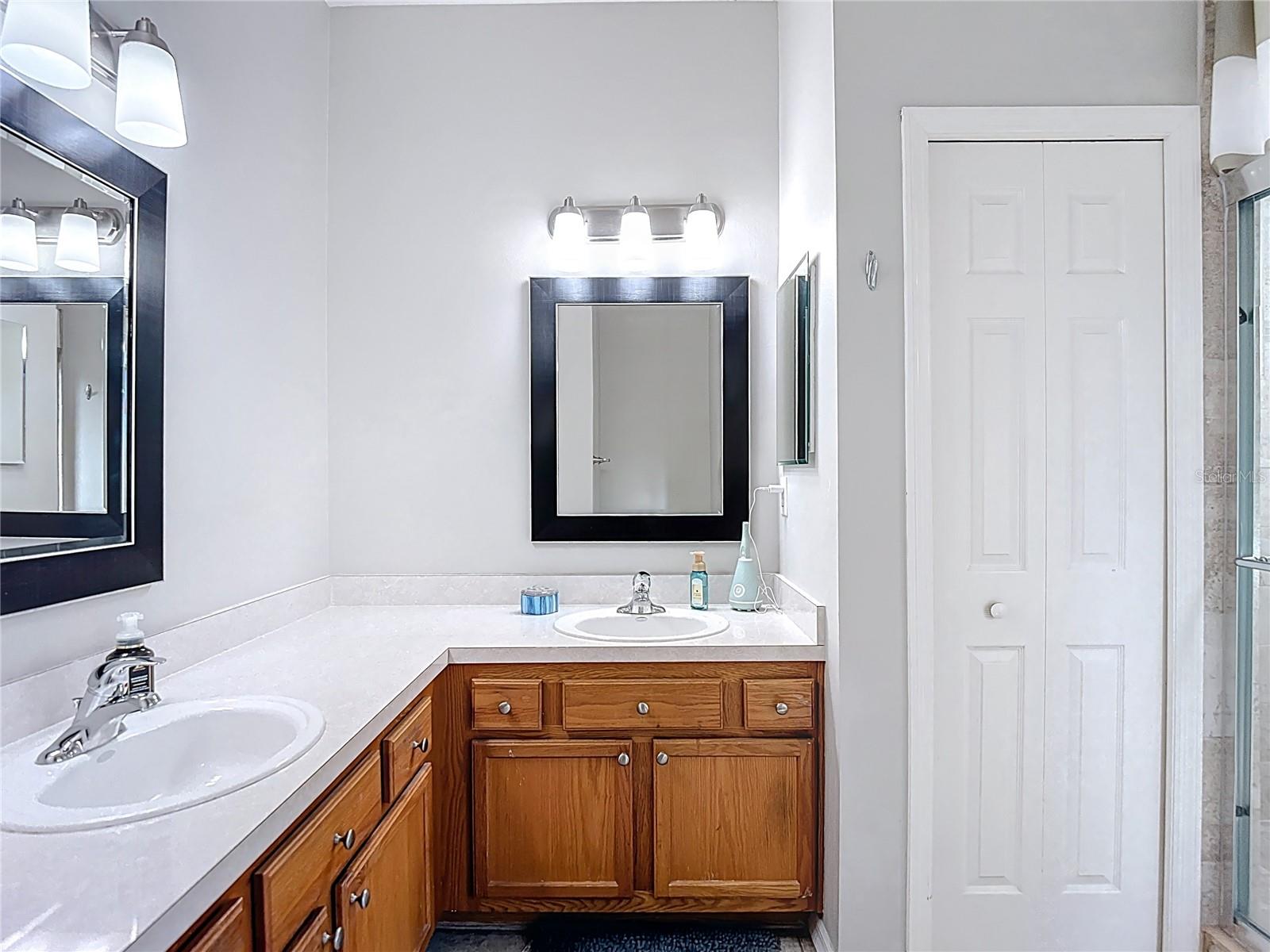 Image 44 of 59 For 8123 Stone Path Way