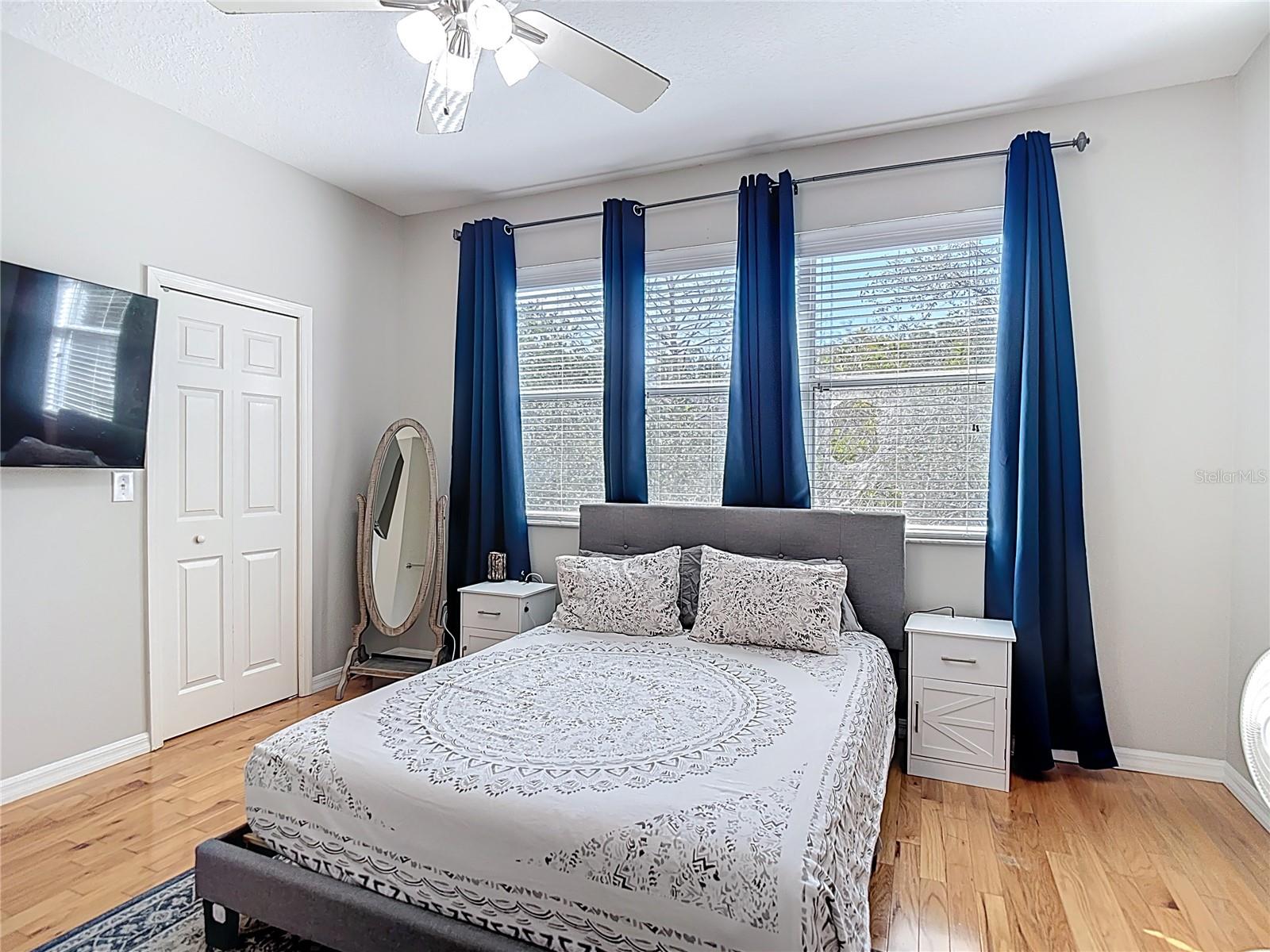 Image 8 of 59 For 8123 Stone Path Way