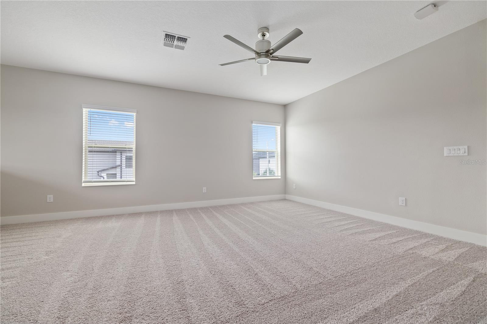 Image 19 of 34 For 7515 Faul Street