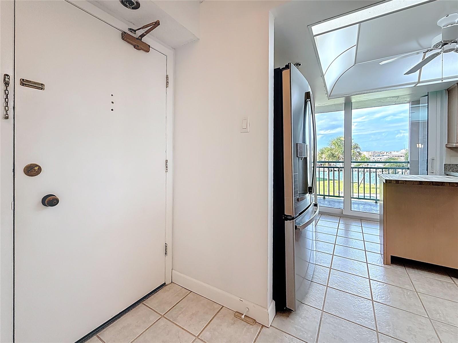 Image 16 of 98 For 1 Key Capri  201e