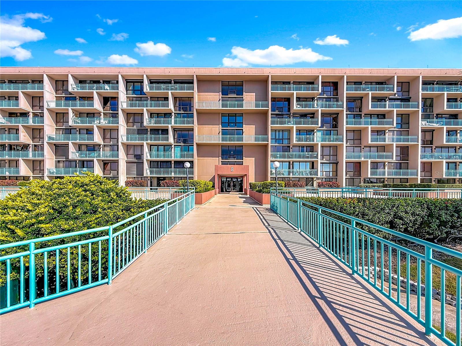 Image 5 of 98 For 1 Key Capri  201e